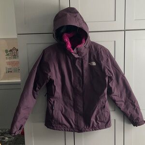 The North Face Plum coloured Ski/Snowboard Jacket with Pink Lining